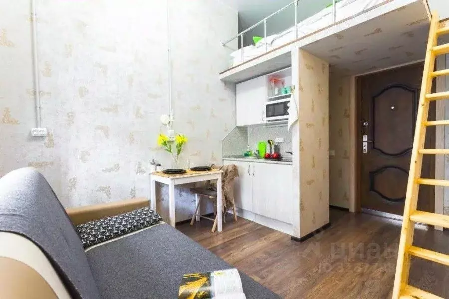 Студия Санкт-Петербург Социалистическая ул., 3 (12.0 м) - Фото 1