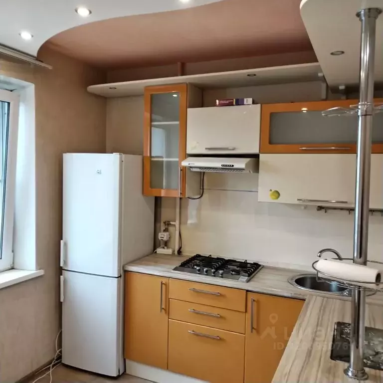 1-к кв. Белгородская область, Старый Оскол Рудничный мкр, 16 (37.0 м) - Фото 1