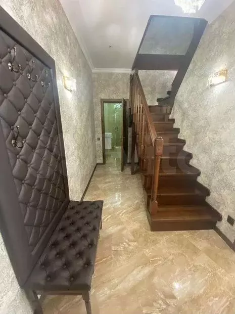 3-к. квартира, 146 м, 3/4 эт. - Фото 0