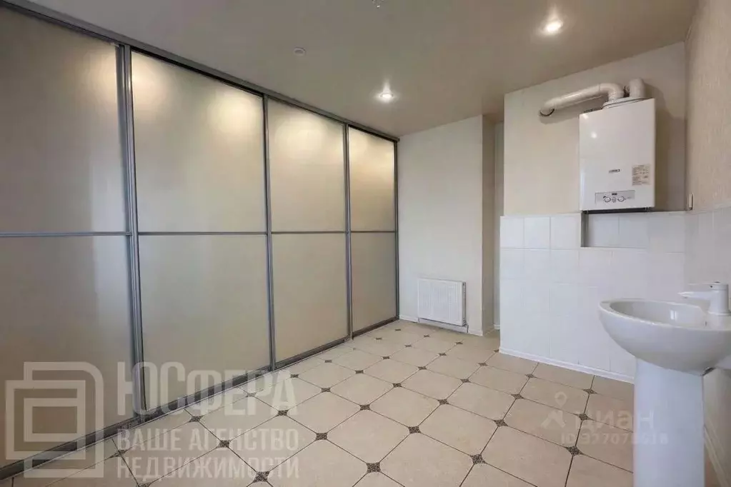 Помещение свободного назначения в Волгоградская область, Волгоград ул. ... - Фото 2