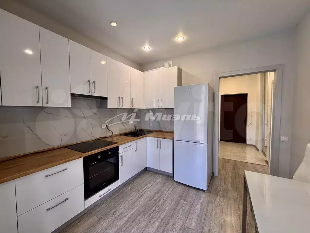 1-к. квартира, 39,6 м, 6/9 эт. - Фото 1