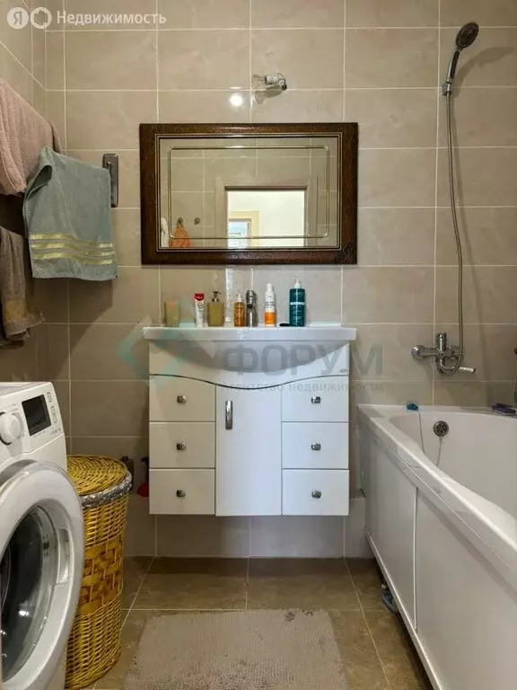 3-комнатная квартира: Анкудиновка, Русская улица, 15 (71.5 м) - Фото 2