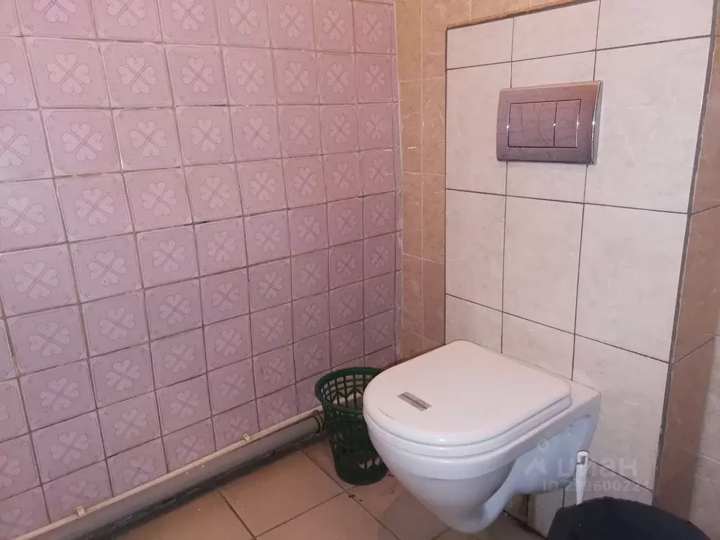Помещение свободного назначения в Свердловская область, Нижний Тагил ... - Фото 0