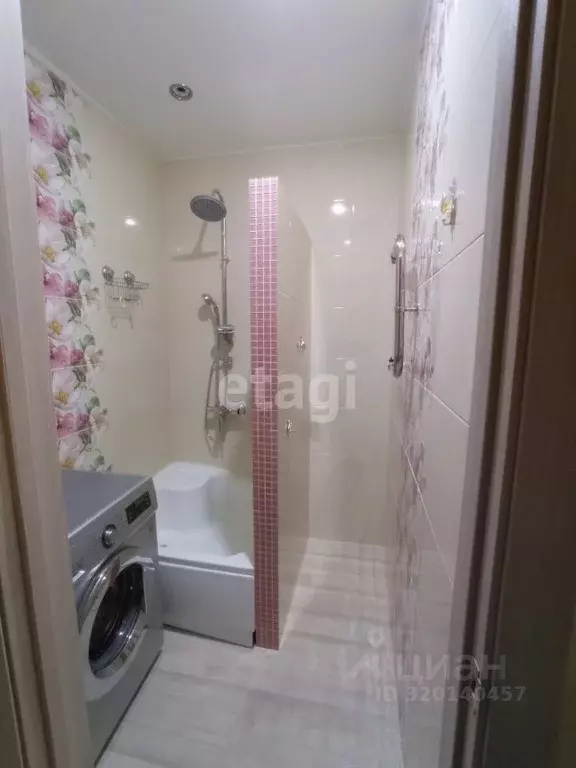 2-к кв. Тюменская область, Тюмень ул. Василия Подшибякина, 19 (62.0 м) - Фото 0