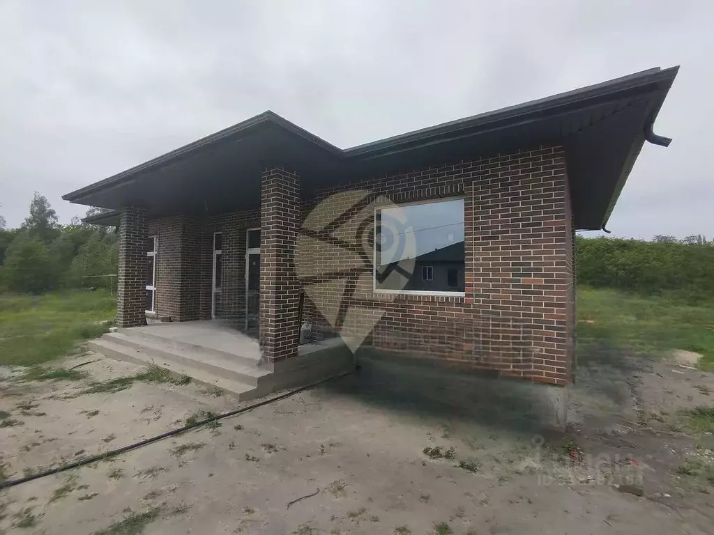 Коттедж в Белгородская область, Старый Оскол ул. Бархатная (120 м) - Фото 0