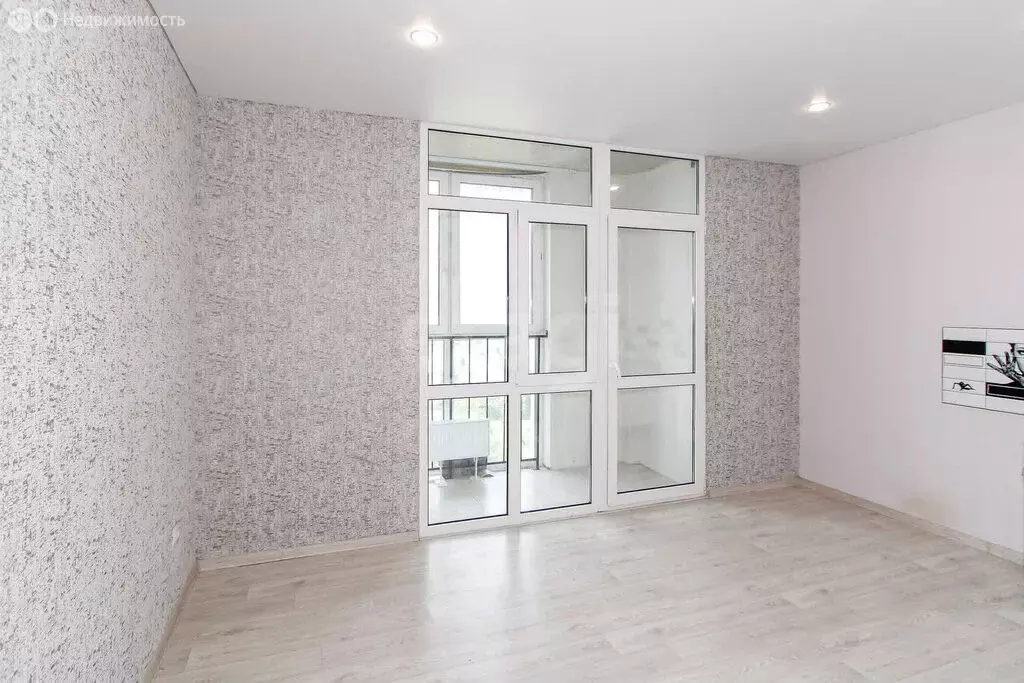 Квартира-студия: Тюмень, улица Виктора Тимофеева, 9 (25 м) - Фото 1