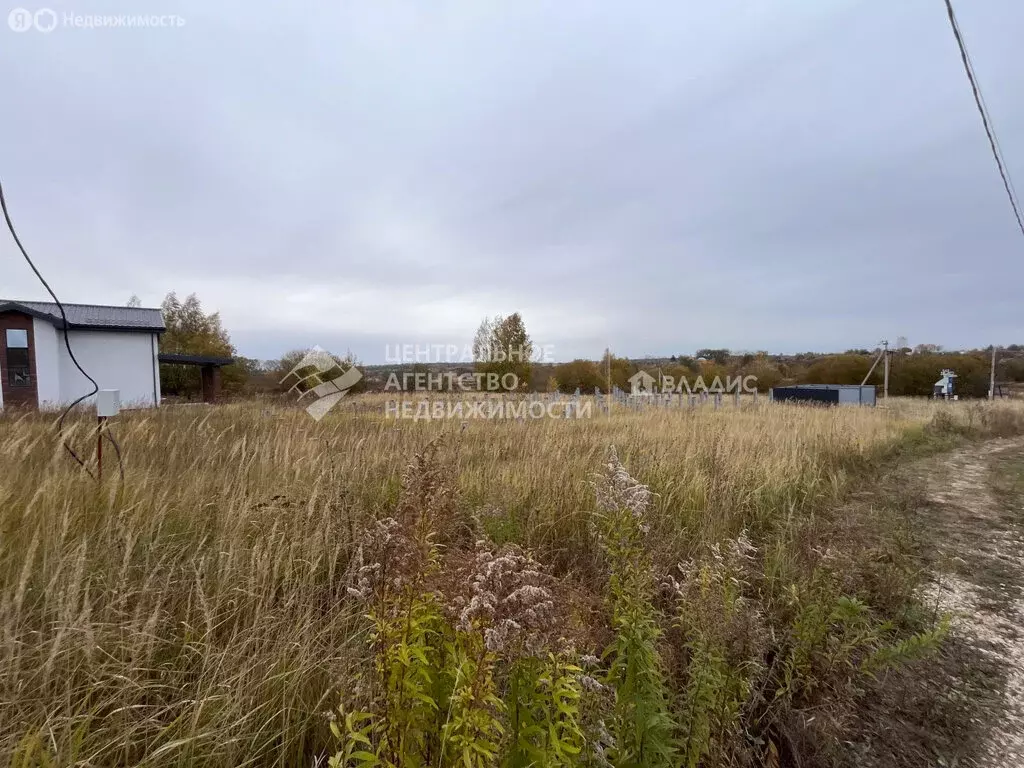 Участок в село Кораблино, коттеджный посёлок Кораблино-Парк (13 м) - Фото 1