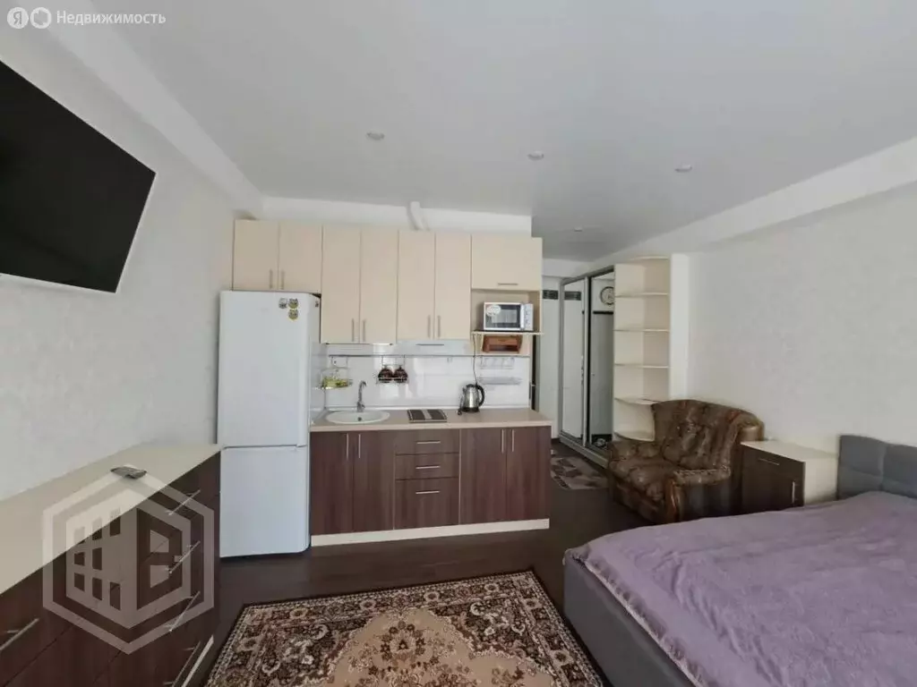 Квартира-студия: Алупка, улица Ленина, 64Е (26 м) - Фото 2