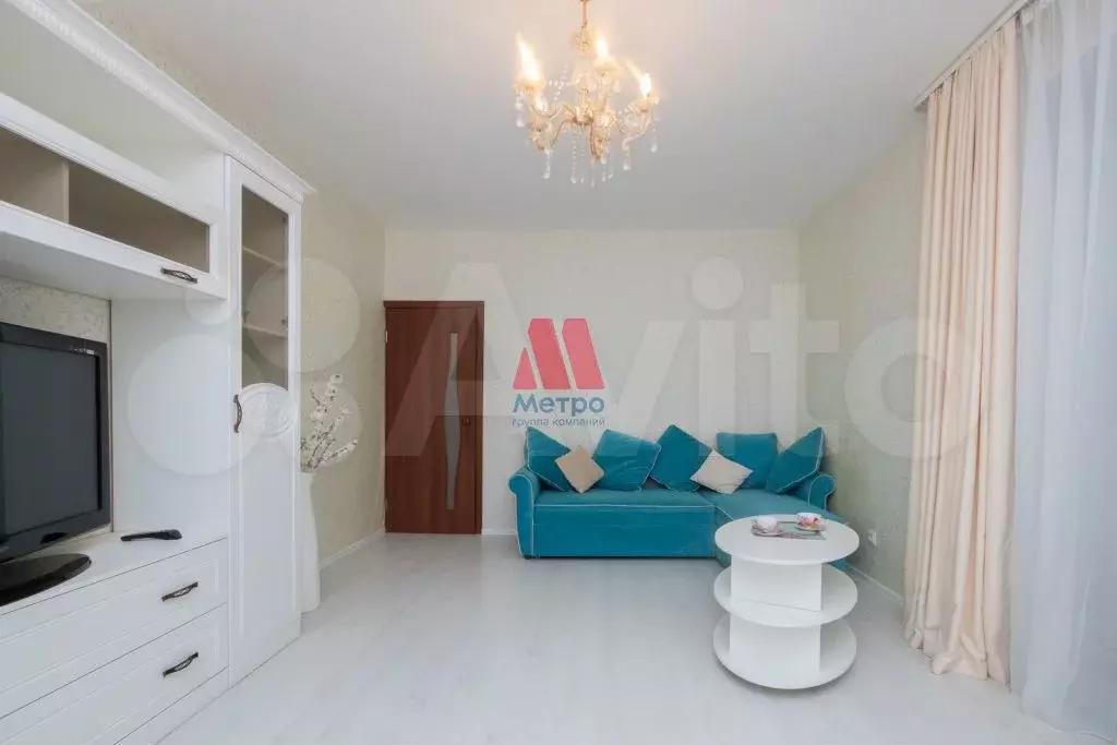 1-к. квартира, 45 м, 2/18 эт. - Фото 1