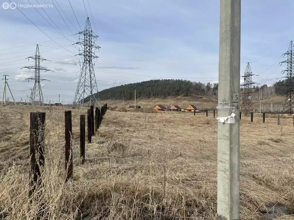 Участок в деревня Карлук, Трактовая улица (17 м) - Фото 2