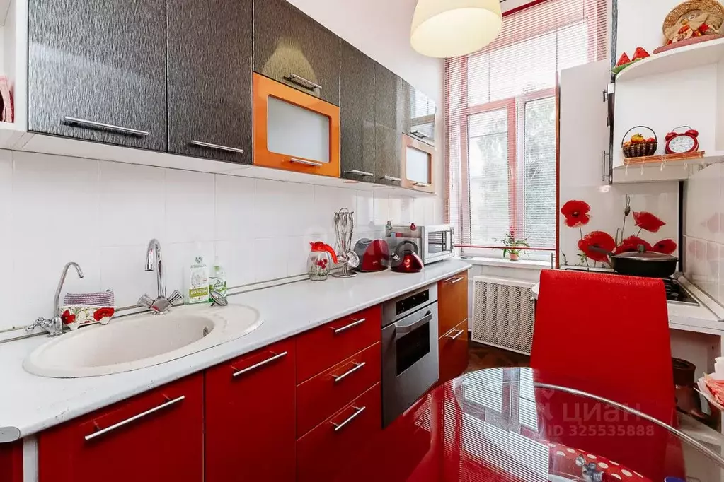 2-к кв. Свердловская область, Екатеринбург ул. Куйбышева, 40 (55.0 м) - Фото 1