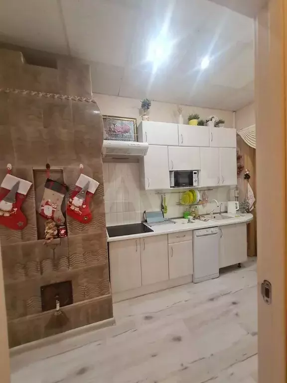 Комната 13 м в 4-к., 3/6 эт. - Фото 1