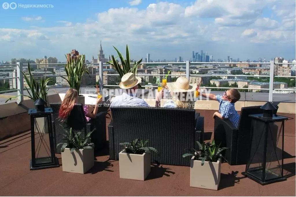 2-комнатная квартира: Москва, улица Архитектора Власова, 6 (122 м) - Фото 0