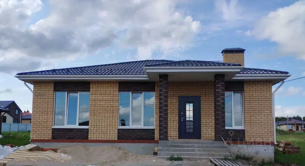 Дом в Татарстан, Зеленодольский район, Бишнинское с/пос, д. Берновые ... - Фото 1