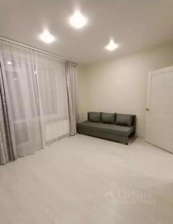 Студия Пермский край, Пермь Кустовая ул., 2А (27.0 м) - Фото 1