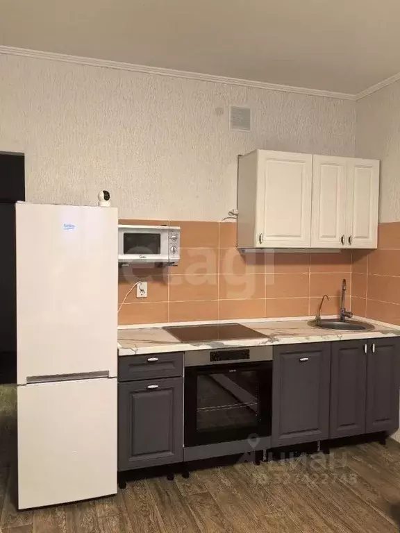 Студия Тюменская область, Тюмень Таврическая ул., 9к4 (32.7 м) - Фото 1