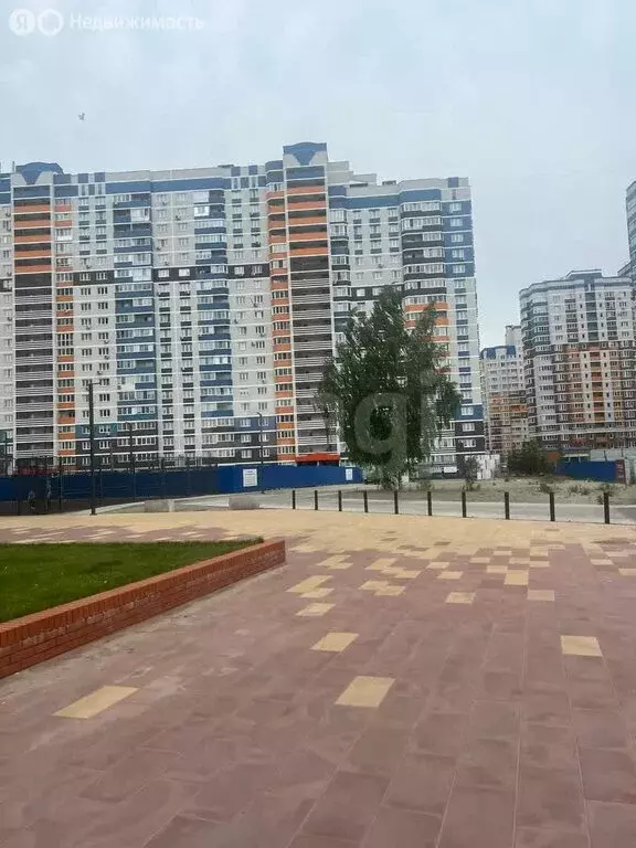 2-комнатная квартира: Брянск, улица Комарова, 47 (61.3 м) - Фото 0