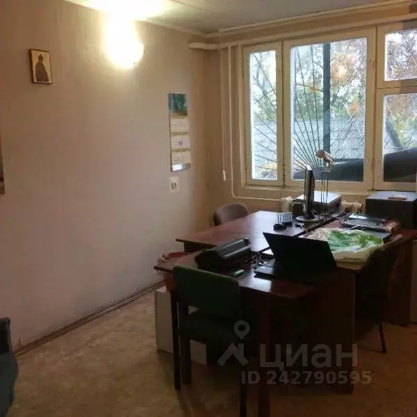Офис в Севастополь ул. Карантинная, 23А (15 м) - Фото 1