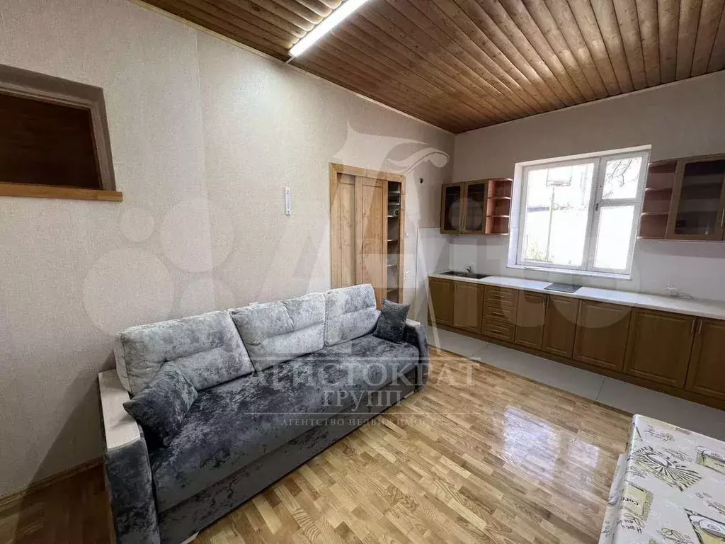 Дом 25 м на участке 1 сот. - Фото 0
