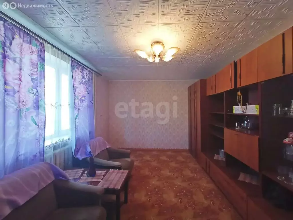 2-комнатная квартира: Белогорск, Нижнегорская улица, 33 (57.9 м) - Фото 2