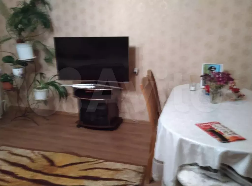 Комната 18м в 5-к, 8/9эт. - Фото 1