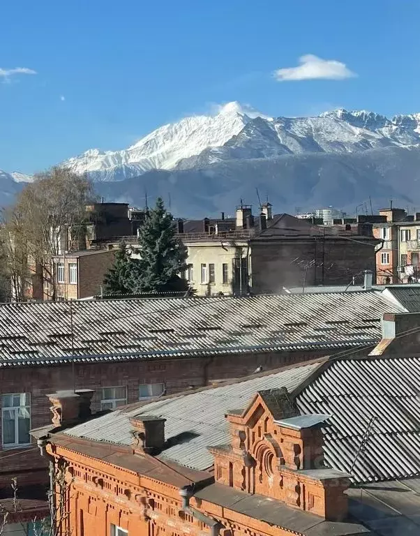 2-к кв. Северная Осетия, Владикавказ ул. Революции, 58 (48.0 м) - Фото 1