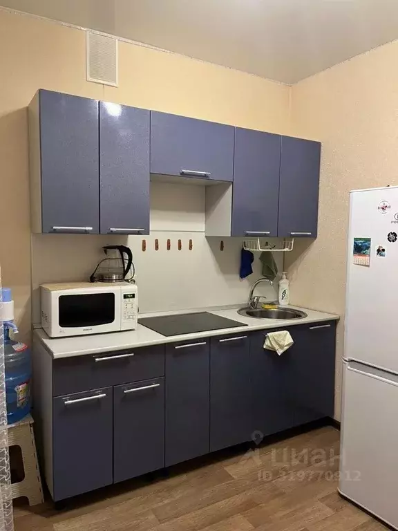 1-к кв. Кировская область, Киров ул. Свободы, 130к1 (32.9 м) - Фото 0