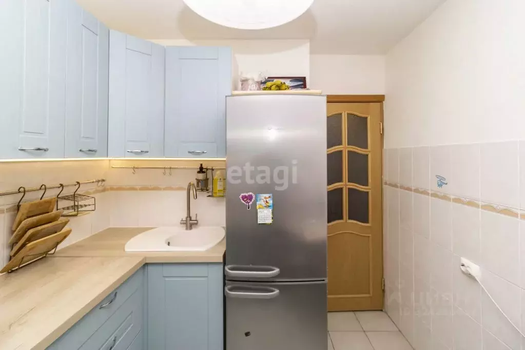 3-к кв. Тюменская область, Тюмень ул. Мельникайте, 100А (53.1 м) - Фото 1