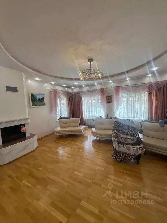 Дом в Крым, Симферополь ул. Титова (500 м) - Фото 1
