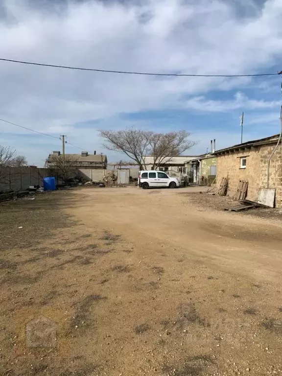 Помещение свободного назначения в Крым, Сакский район, Суворовское ... - Фото 2