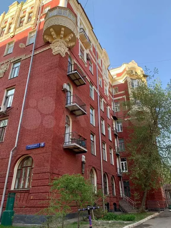 Комната 22 м в 2-к., 1/7 эт. - Фото 0
