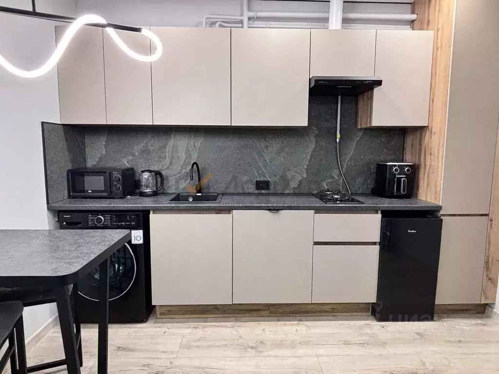 1-к кв. Крым, Евпатория ул. Чапаева, 28Д (42.0 м) - Фото 2