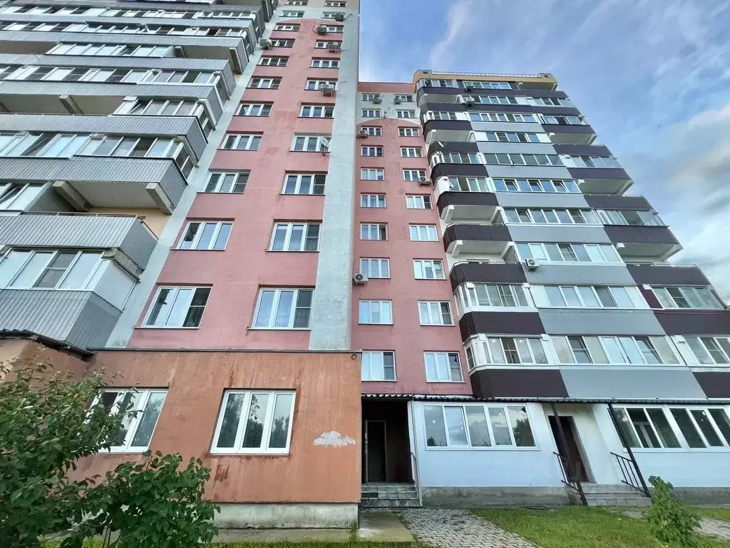 2-к кв. Калужская область, Калуга Аллейная ул., 19 (64.2 м) - Фото 1