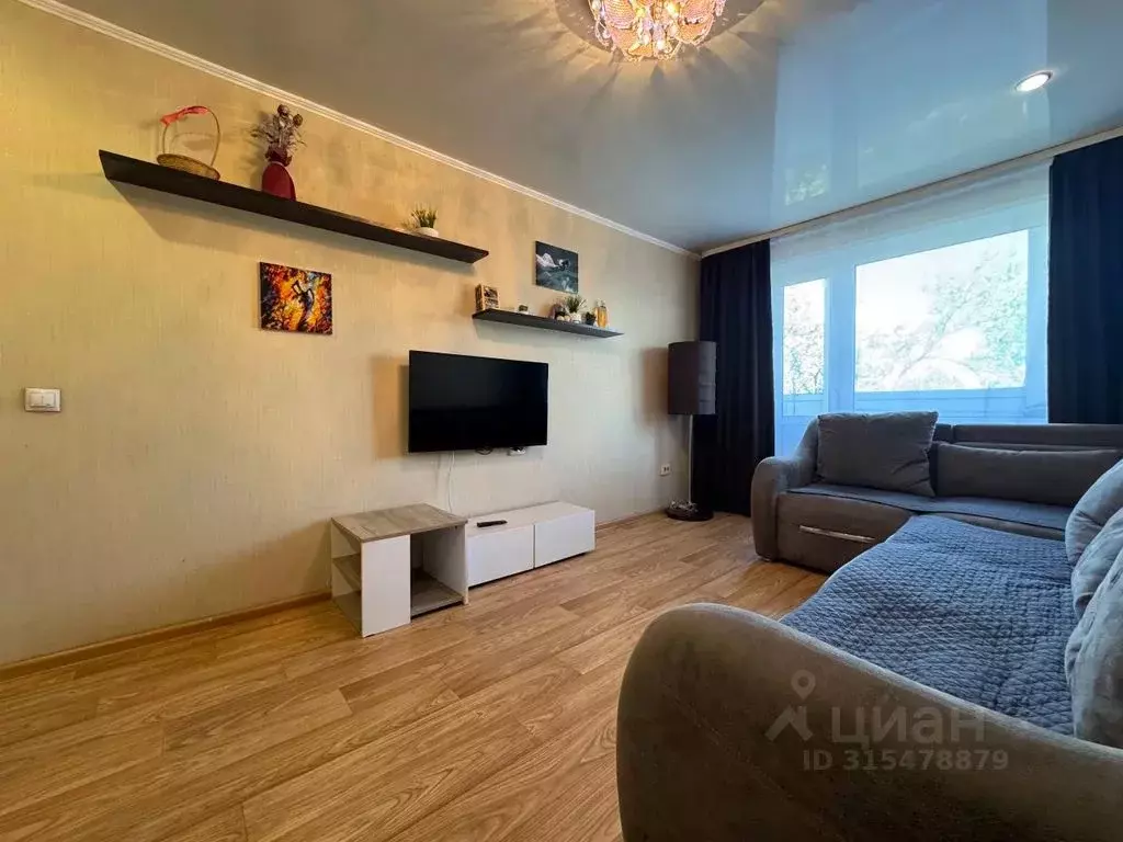 2-к кв. Хакасия, Черногорск Юбилейная ул., 5 (44.0 м) - Фото 0