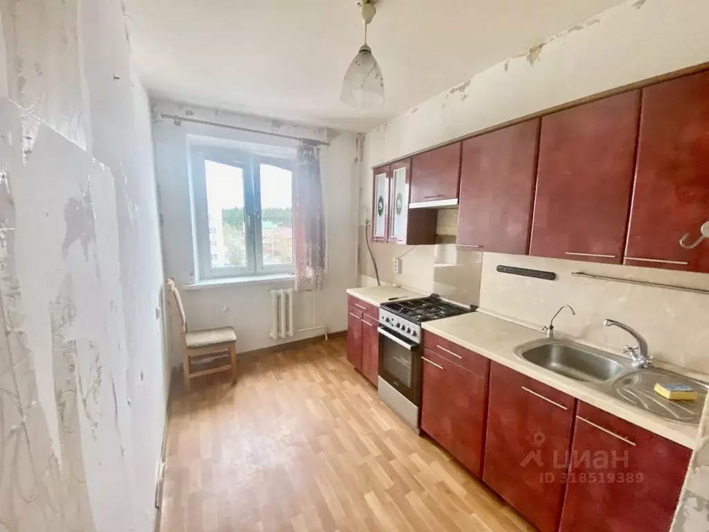 3-к кв. Московская область, Наро-Фоминск ул. Брянская, 2 (61.5 м) - Фото 0
