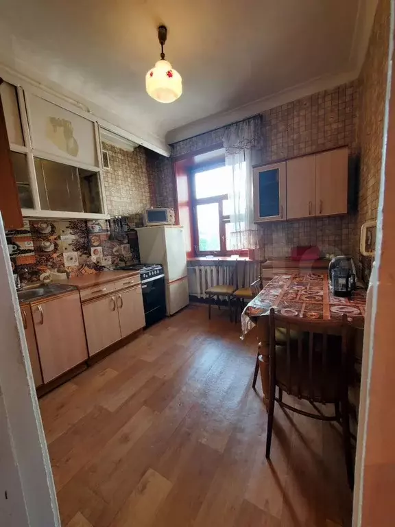 3-к. квартира, 55 м, 4/4 эт. - Фото 0