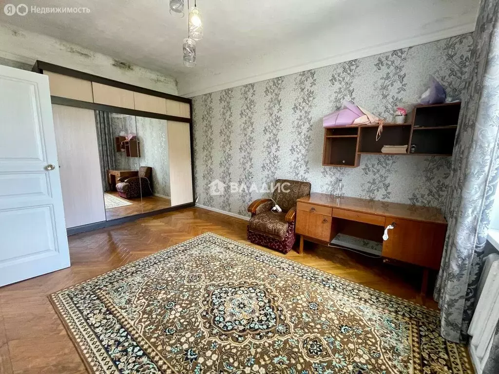 3-комнатная квартира: Собинка, улица Димитрова, 15 (72.1 м) - Фото 1