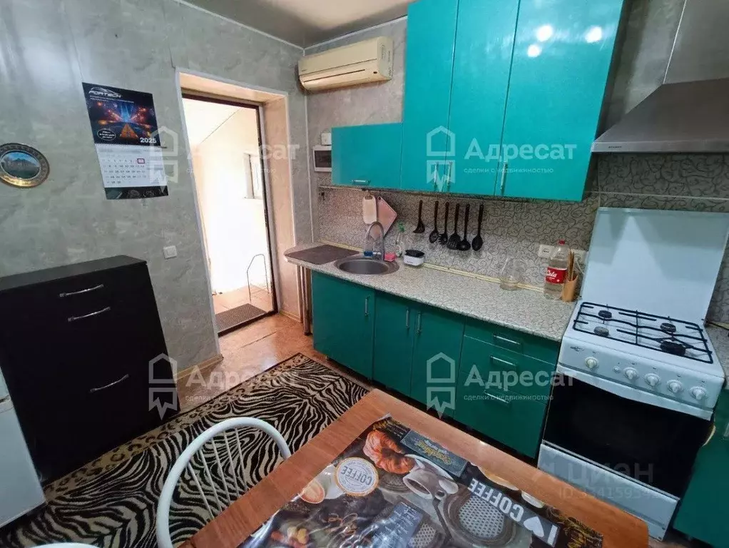 Дом в Волгоградская область, Волгоград ул. Венецианова (42 м) - Фото 1