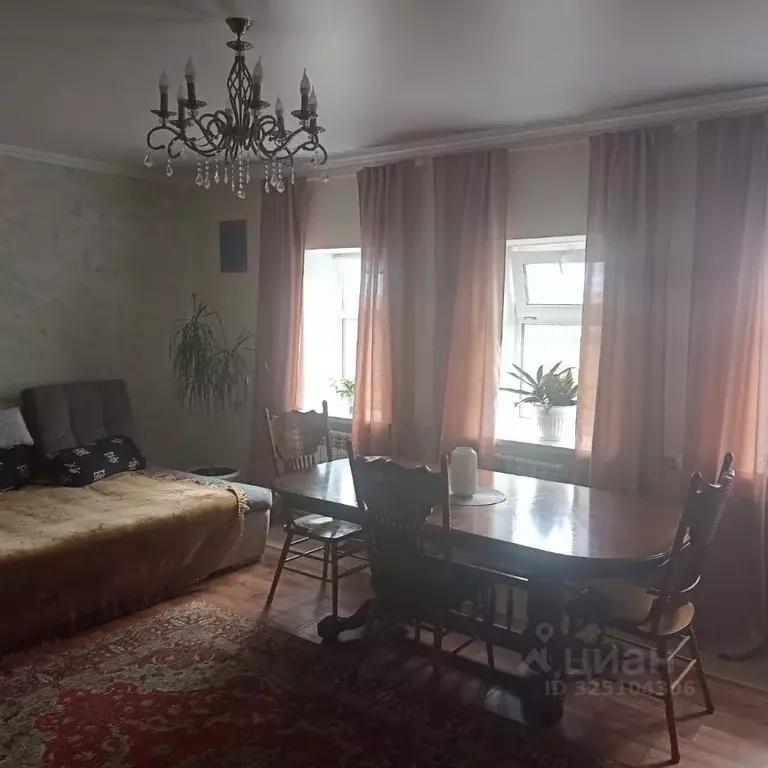 Дом в Курская область, Октябрьский район, Лобазовский сельсовет, ... - Фото 1