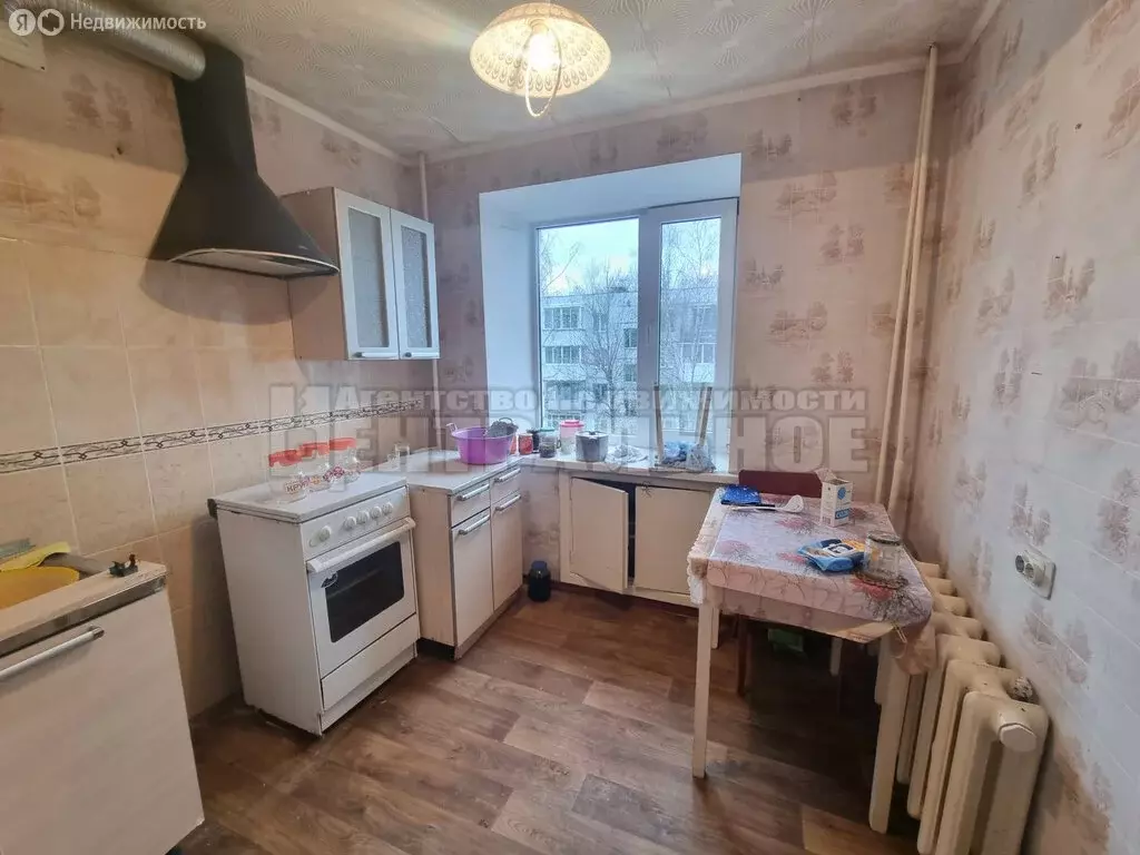 2-комнатная квартира: Смоленск, улица Щорса, 4 (47 м) - Фото 1