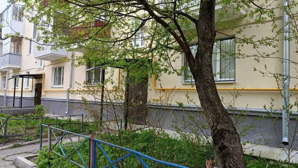 2-к кв. Свердловская область, Екатеринбург ул. Июльская, 42 (49.0 м) - Фото 0