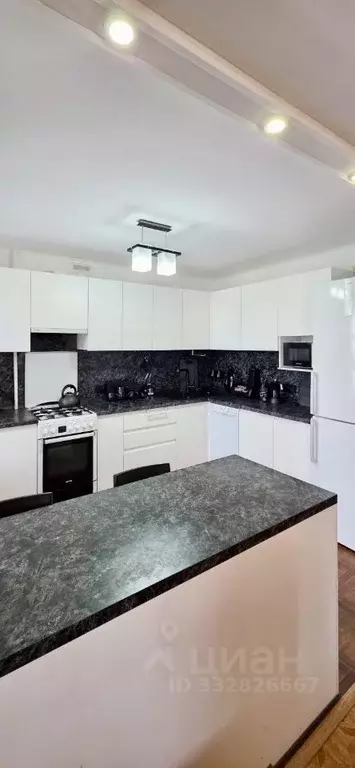 3-к кв. Чувашия, Чебоксары Университетская ул., 20К1 (59.9 м) - Фото 1