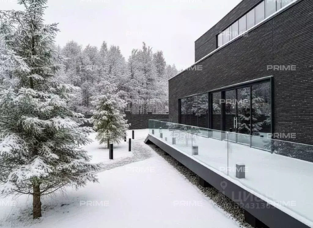 Коттедж в Московская область, Одинцовский городской округ, д. Жуковка, ... - Фото 2