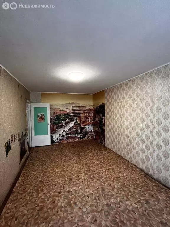 1-комнатная квартира: Уссурийск, улица Дзержинского, 56 (38.9 м) - Фото 1