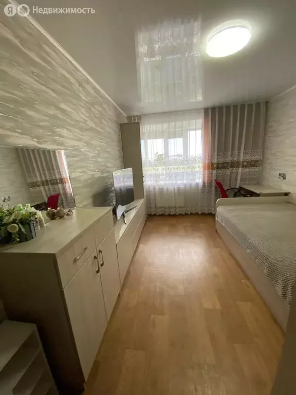 3-комнатная квартира: Барнаул, улица Малахова, 44 (74.7 м) - Фото 1
