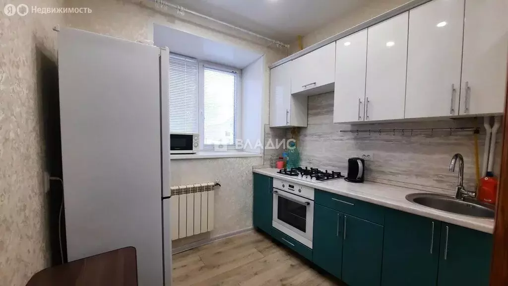 2-комнатная квартира: Лакинск, улица 21-го Партсъезда, 3 (39.9 м) - Фото 1