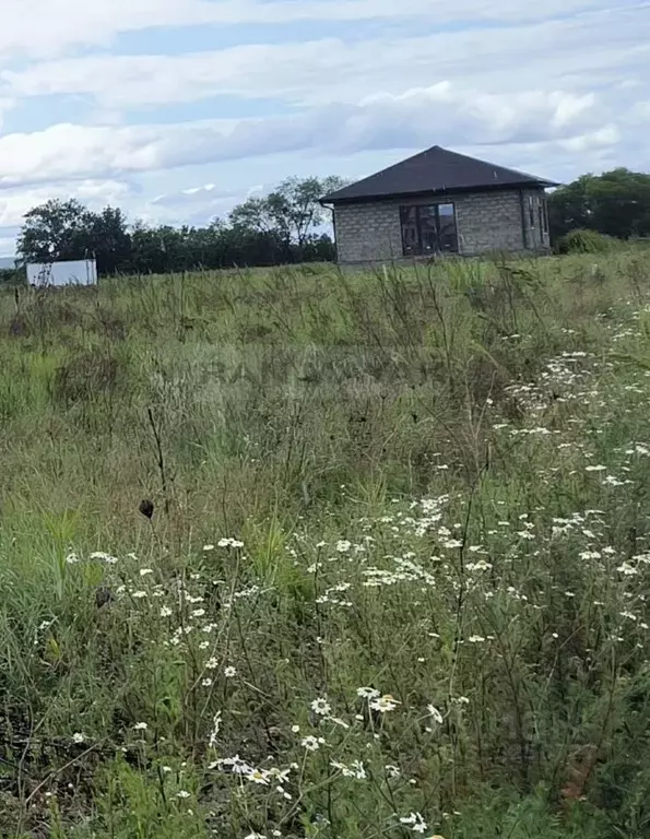 Участок в Адыгея, Майкоп городской округ, Гавердовский хут. пер. ... - Фото 1