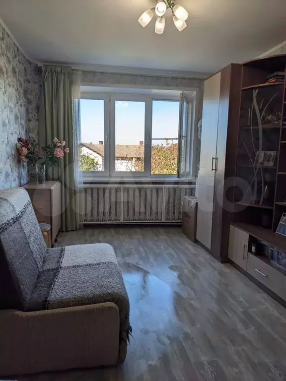 2-к. квартира, 54 м, 3/3 эт. - Фото 1