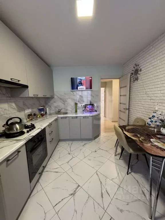 1-к кв. Калужская область, Калуга ул. Петра Тарасова, 15 (37.9 м) - Фото 2