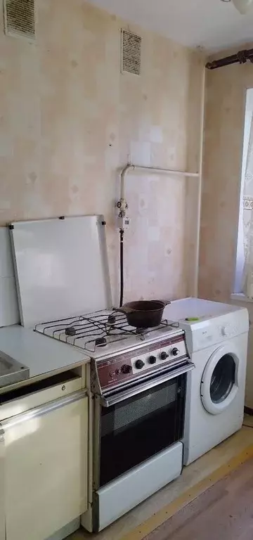 Комната Ленинградская область, Кингисепп ул. Воровского, 32 - Фото 2